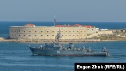 Минный тральщик «Турбинист» списан из состава Черноморского флота РФ и продан на металлолом на аукционе. Архивное фото