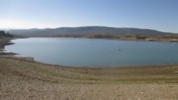 Белогорское водохранилище продолжает стремительно мельчать Белогорское водохранилище продолжает стремительно мельчать