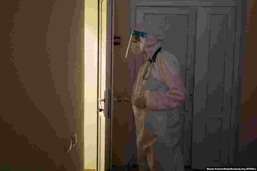 Як запевняють медики, лікування повністю безкоштовне, адже клініка має контракт із Національною службою здоров’я України