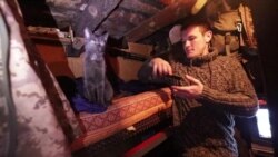 У бліндажі морпіхів під селищем Водяне У бліндажі морпіхів під селищем Водяне