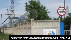 Архівне фото. Самопідйомна плавуча бурова установка «Петро Годованець», 15 травня 2012 року