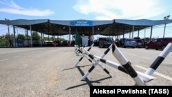 На адмінкордоні з Кримом виявили хімічні речовини в повітрі – Слободян