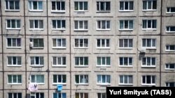 Кількість росіян, які бажають терміново продати своє житло і готові знижувати ціну, зросла на 85% з початку березня. на фото - будинок у Владивостоці