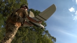 Na frontu ukrajinska jedinica dronovima lovi ruske vojnike Na frontu ukrajinska jedinica dronovima lovi ruske vojnike