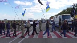 Ветерани війни на Донбасі перекрили трасу «Київ – Чоп» через припинення виділення землі (відео) Ветерани війни на Донбасі перекрили трасу «Київ – Чоп» через припинення виділення землі (відео)