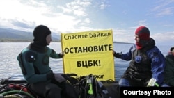 Владимир Путин получил "Золотого клеща"