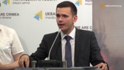 Яшин пропонує Україні та Росії спільно керувати анексованим Кримом Яшин пропонує Україні та Росії спільно керувати анексованим Кримом