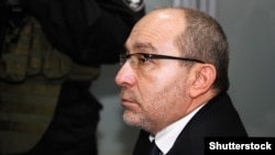 11 грудня стало відомо, що у Кернеса відмовила вже друга нирка, і він перебуває на стовідсотковому діалізі – штучному виведенні продуктів життєдіяльності і надлишкової рідини з організму