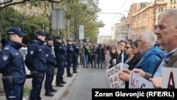 Протестующие в Белграде