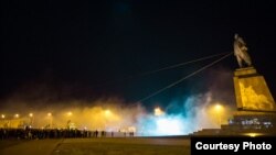 Повалення пам’ятника Леніну в Харкові, 28 вересня 2014 року