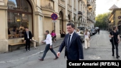 Nicușor Dan în campanie electorală din 2025.