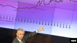 Премьер Италии Марио Монти примерно знает, что будет со страной