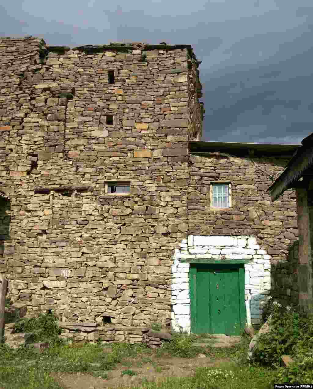 Лахъ некIсияб мина (гьенир жанир чагIи руго гIумру гьабун)