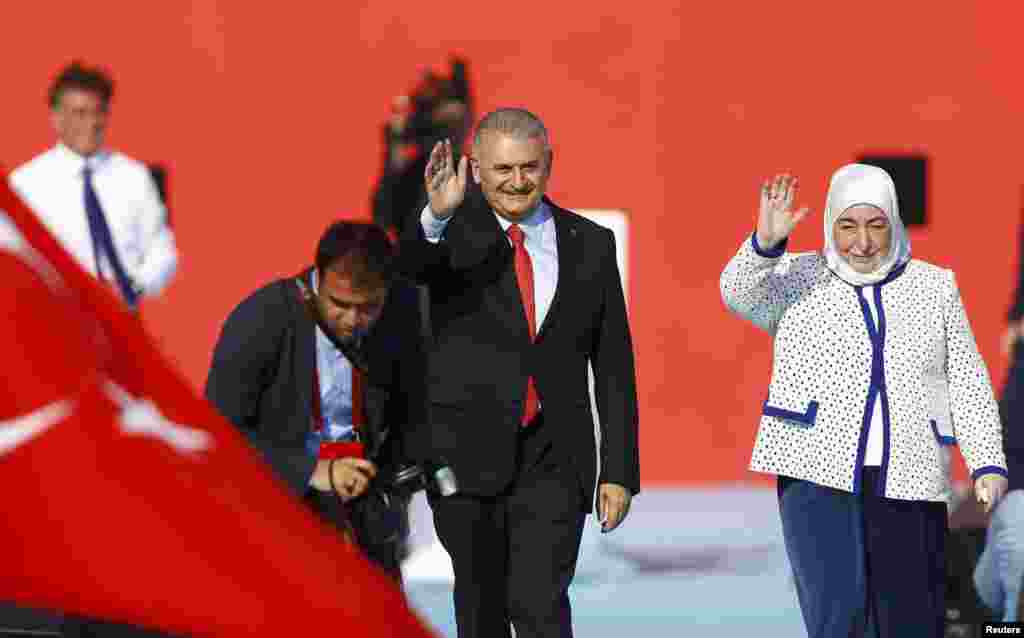 Прем’єр-міністр Туреччини Біналі Йилдирим з дружиною