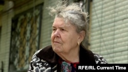 84-річна Валентина, попри всі загрози, не збирається виїжджати з Костянтинівки