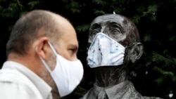 Pogledajte šta sve ostane na maski poslije nošenja Pogledajte šta sve ostane na maski poslije nošenja