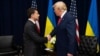 Президент України Володимир Зеленський (ліворуч) і президент США Дональд Трамп. Нью-Йорк, 25 вересня 2019 року