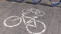 Перш ніж відкривати супермаркет, потрібно влаштувати велопарковку – активіст Перш ніж відкривати супермаркет, потрібно влаштувати велопарковку – активіст