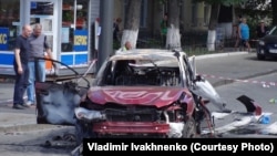 Машина, в которой при взрыве в Киеве 20 июля 2016 года погиб журналист Павел Шеремет