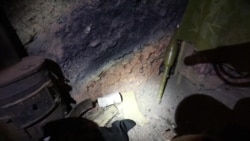 Землянка на териконі поблизу міста Золоте Землянка на териконі поблизу міста Золоте