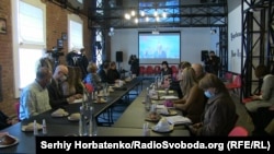 Во время открытия хаба