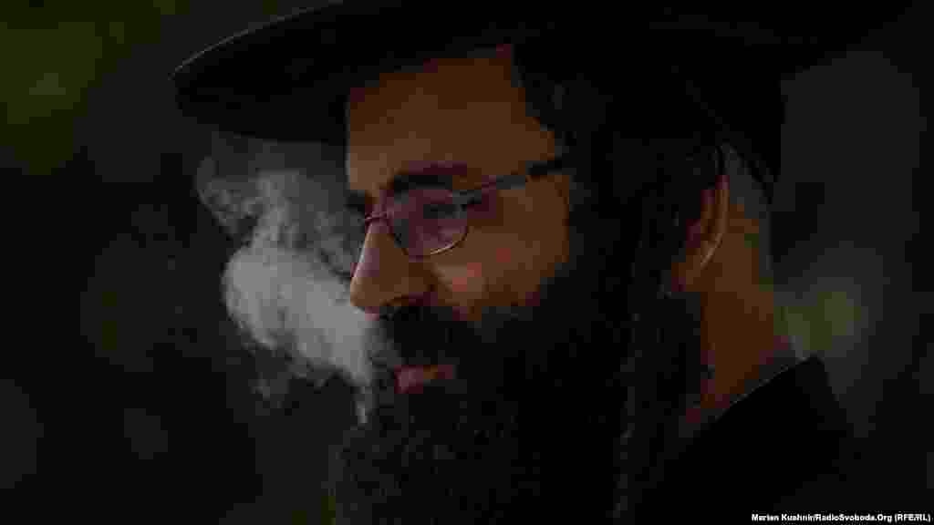 Традиція говорить, що приїхати на могилу засновника брацлавського хасидизму треба хоч раз у житті. Бажано – на Новий рік