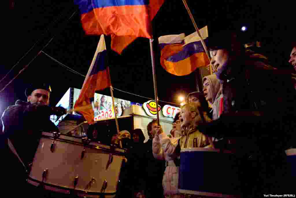 Барабаним за "Единую Россию"