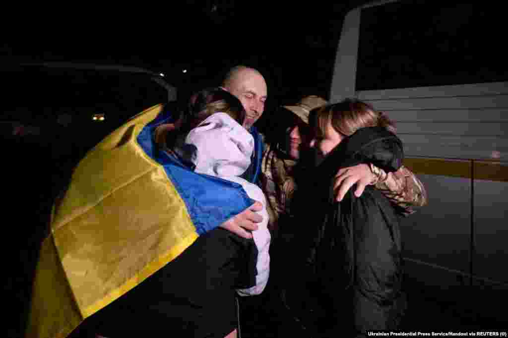 Серед звільнених з полону – нацгвардійці, військові моряки, бійці ЗСУ, прикордонники та представники інших українських підрозділів