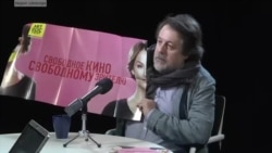 Виталий Манский: "Должна поменяться власть". Виталий Манский: "Должна поменяться власть".