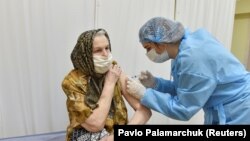 Від початку вакцинальної кампанії в Україні щеплення від COVID-19 отримали 987 193 людини