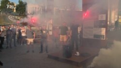 «Ми втомилися від лайна» – активісти протестували на майдані Незалежності (відео)