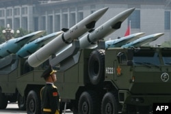 ჩინური ფრთოსანი რაკეტები წარმოდგენილია აღლუმზე 2025 წლის 3 სექტემბერს.