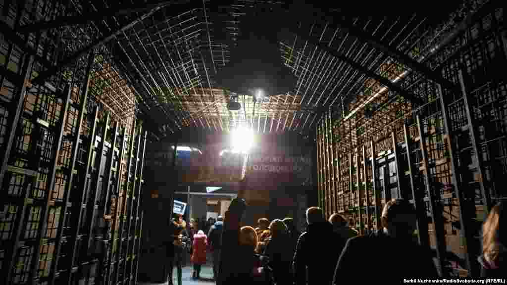 В пам’ять померлих і закатованих людей б’ють у дзвін 