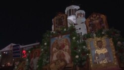 "Ножками помолимся - нас Бог и помилует" "Ножками помолимся - нас Бог и помилует"