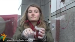 Ми хочемо почати зміни у державі з себе – волонтерка Майдану Ми хочемо почати зміни у державі з себе – волонтерка Майдану