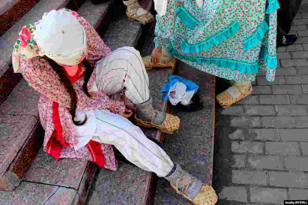 Барда районы кызлары чыгыш ясарга чабата кия 