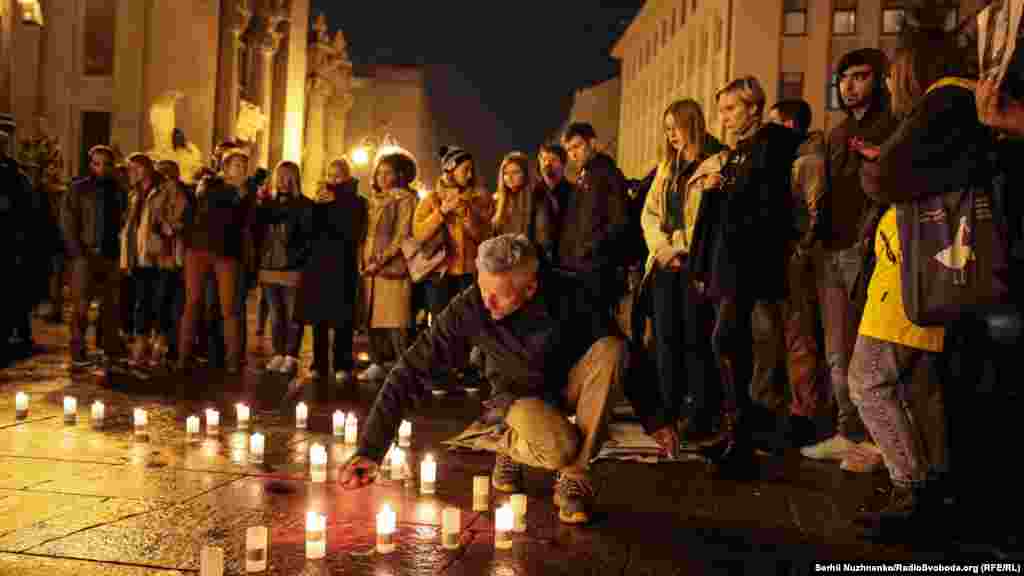 Чиновниця Херсонської міської ради, активістка Катерина Гандзюк померла 4 листопада 2018 року. Це сталося через три місяці після того, як її облили концентрованою сірчаною кислотою у Херсоні