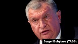 Глава корпорации "Роснефть" Игорь Сечин
