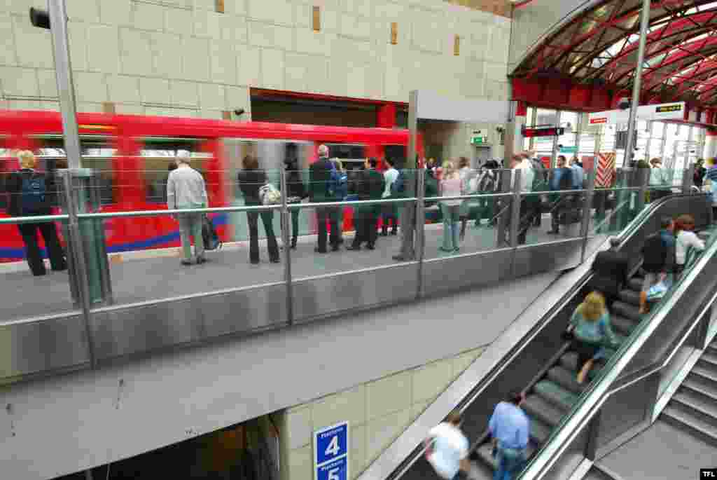 Современный дизайн станции "Канареечная пристань". 2009 год.