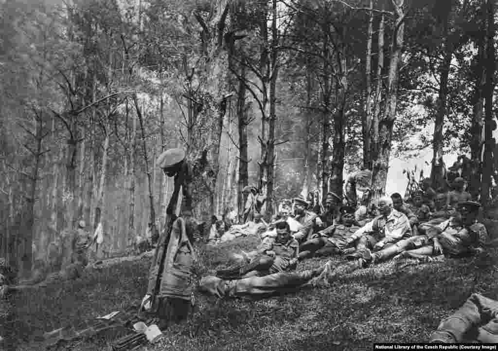 When the Bolsheviks withdrew Russia from the war in the spring of 1918, some 40,000 well-armed Czechs and Slovaks found themselves trapped.