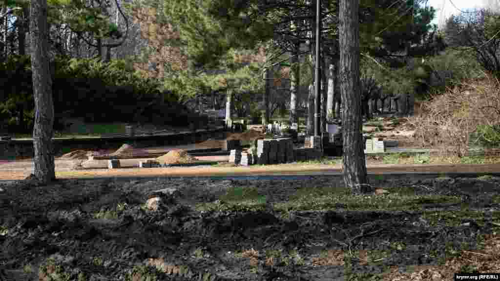 За «Вечным огнем»