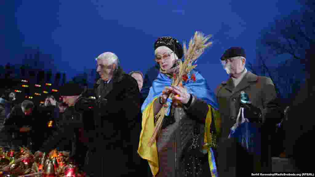 Найстрашнішому голоду 1932-1933 років передувала масова колективізація, «розкуркулювання» селян та хлібозаготівельна кампанія