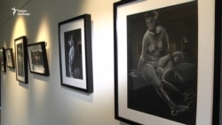 Выставка Людмилы Петрушевской "Маленькая девочка из Метрополя" Выставка Людмилы Петрушевской "Маленькая девочка из Метрополя"