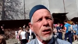 "Бессмертный полк" в Казани: "Сталин хороший. Путин плохой!" "Бессмертный полк" в Казани: "Сталин хороший. Путин плохой!"